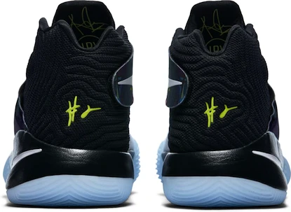 Basketbalová obuv Nike Kyrie 2