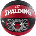 Basketbalový míč Spalding Team Chicago Bulls