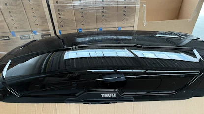 Bazar -  Střešní box Thule Motion XT XL Shine Black
