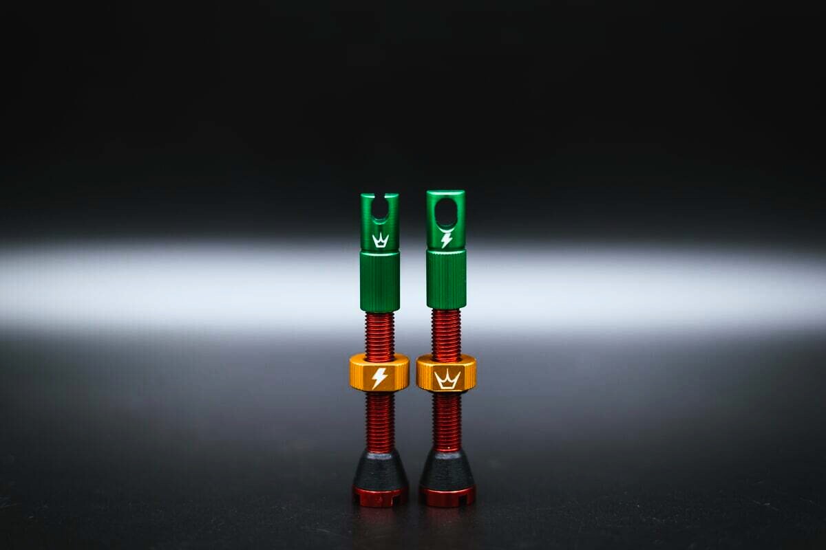 Bezdušový ventilek Peaty's X Chris King MK2 42 mm - thumb (2)