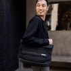 Brašna přes rameno Thule Paramount Crossbody 14L - Black