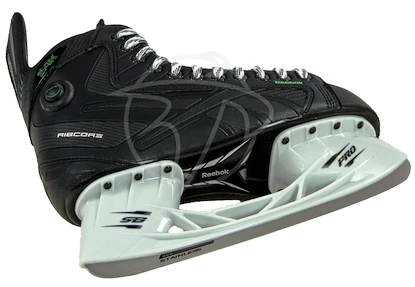 Brusle Reebok 24K junior