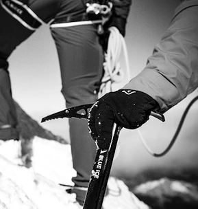 Cepín Blue Ice  Blackbird Ice Axe