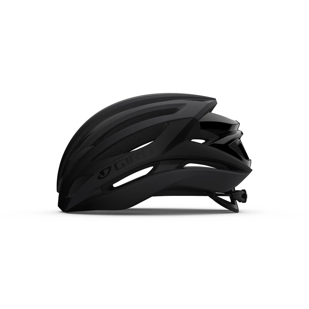 Cyklistická helma Giro  Syntax