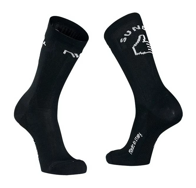 Cyklistické ponožky NorthWave  Sunday Monday High Sock black