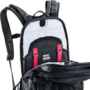 Cyklistický batoh EVOC FR TRAIL BLACKLINE 20l černý