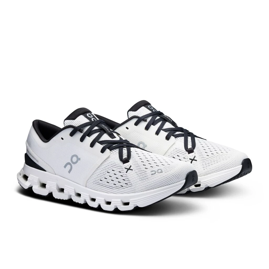Dámská běžecká obuv On  Cloud X 4 Ivory/Black