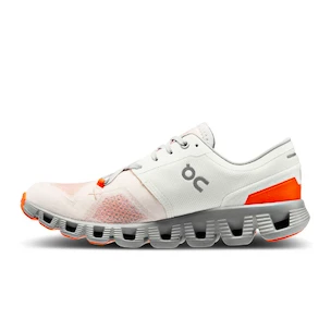 Dámská běžecká obuv On  Cloud X Ivory/Alloy  EUR 38,5