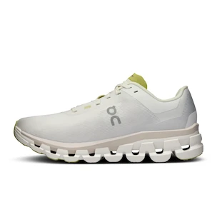 Dámská běžecká obuv On  Cloudflow 4 White/Sand  EUR 37,5