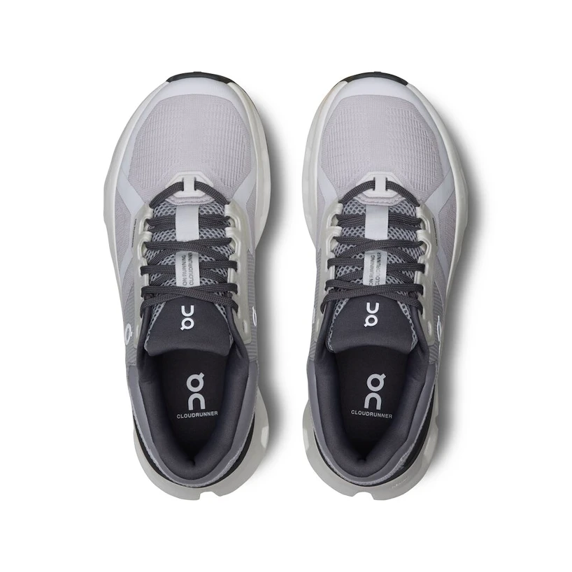 Dámská běžecká obuv On Cloudrunner 2 Frost/White
