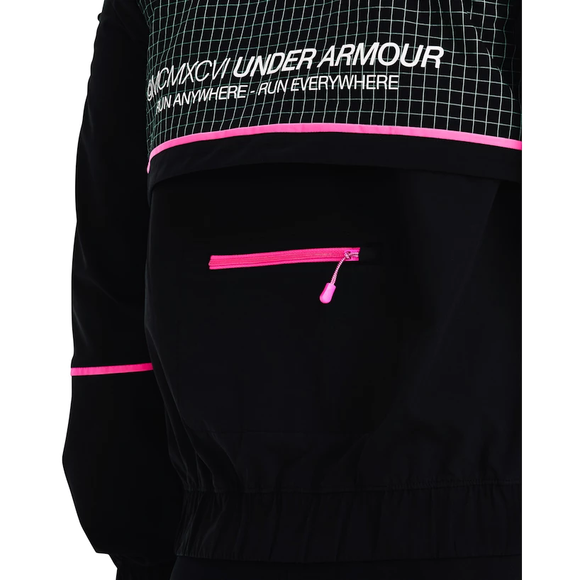 Dámská bunda Under Armour  Run Anywhere STORM Jacket-BLK