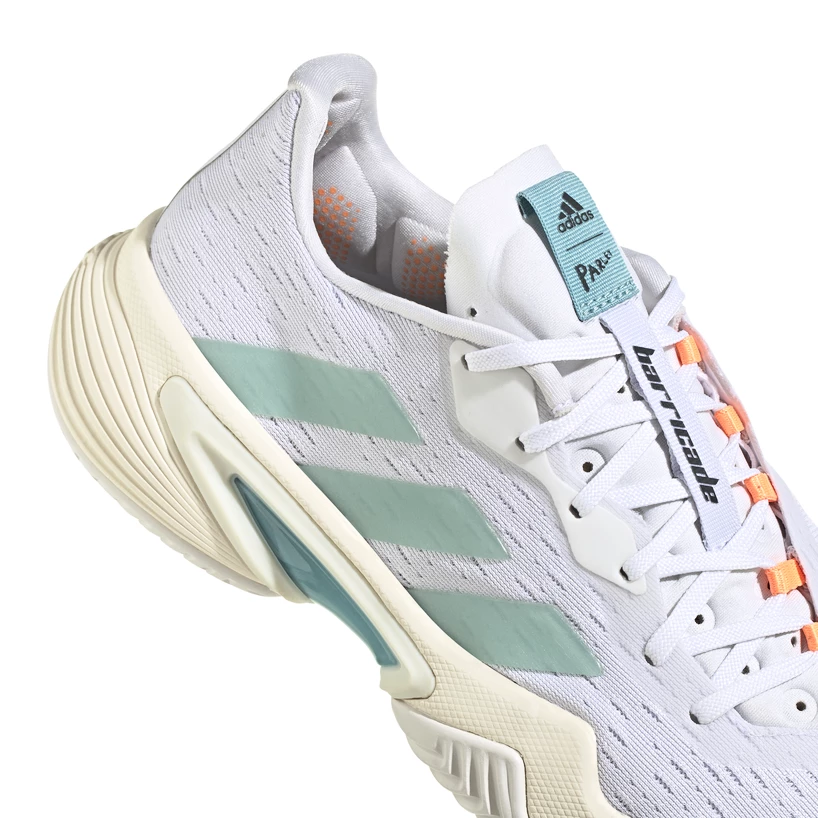 Dámská tenisová obuv adidas Barricade W Parley White  EUR 40