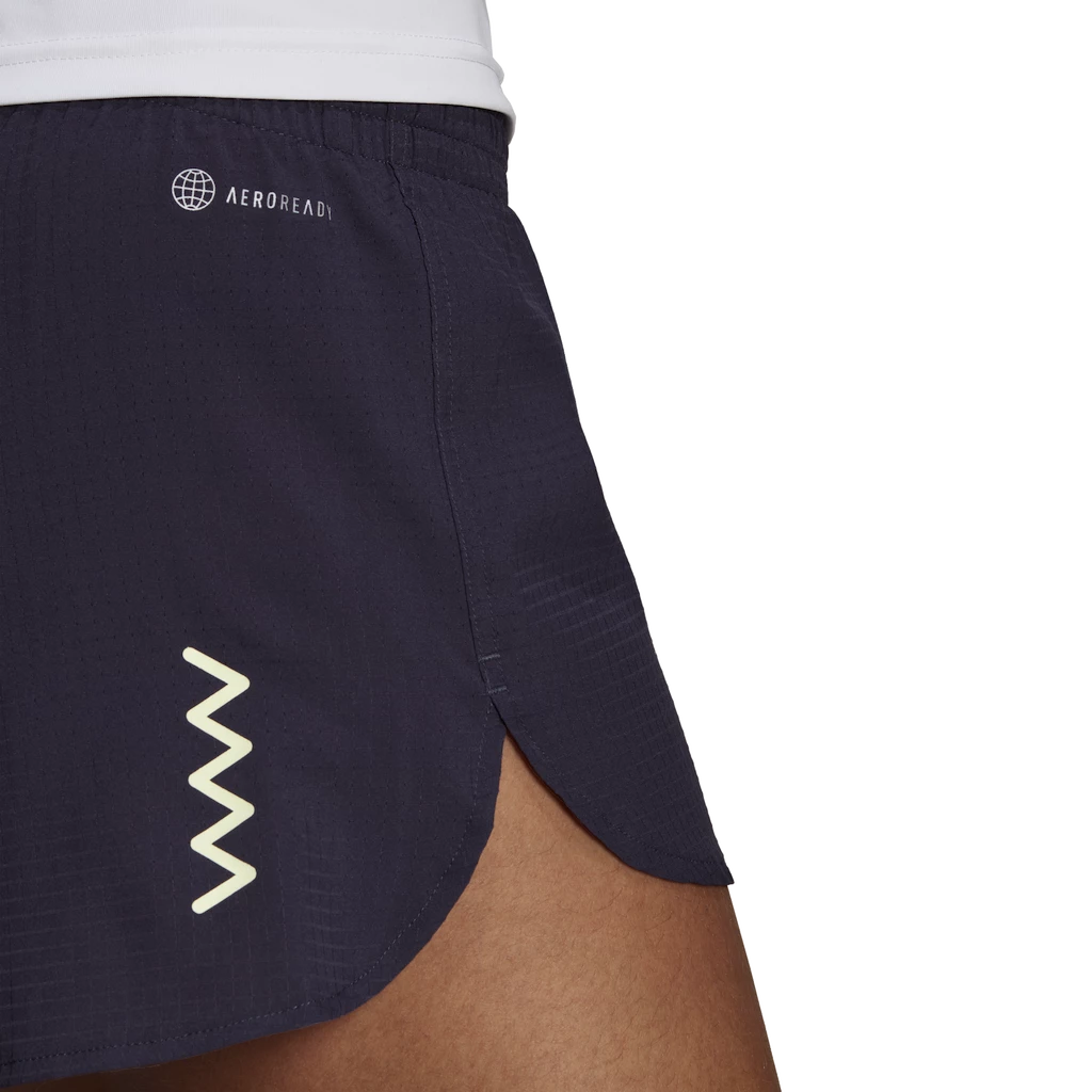 Dámské šortky adidas  Run Fast Shorts Shadow Navy