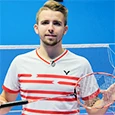 VIDEO: Těžte z lehkosti badmintonových raket Victor Light Fighter