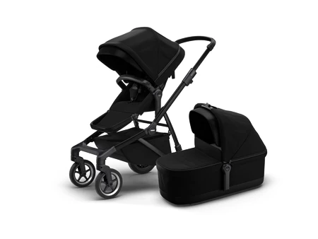 Kočárek Thule Sleek Black on Black + korbička Thule Sleek Bassinet