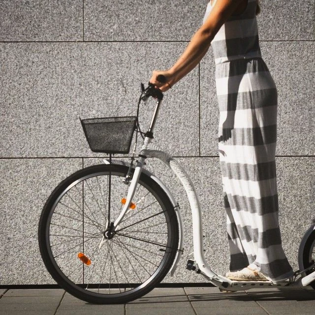 Koloběžka KICKBIKE  City G4