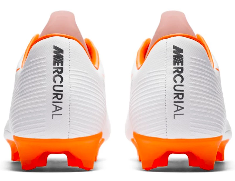 Kopačky Nike Mercurial Vapor XII Pro FG White