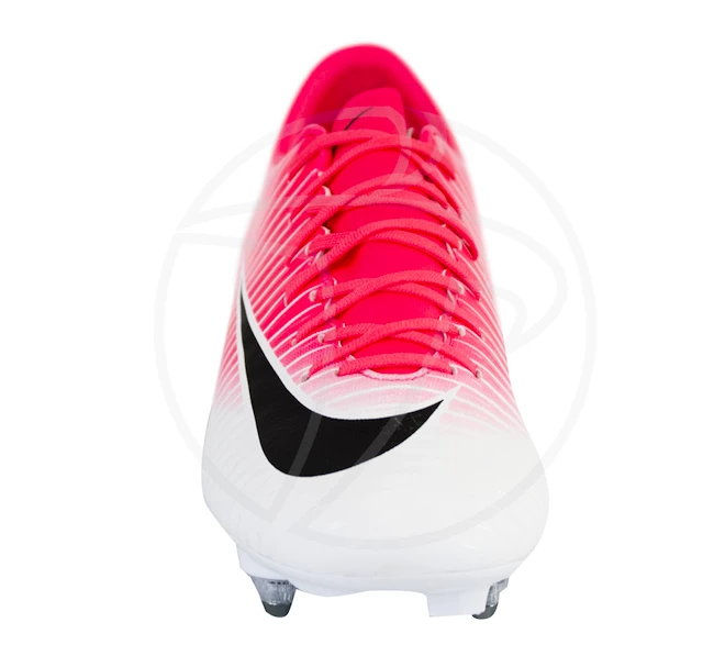 Kopačky Nike Mercurial Victory VI SG