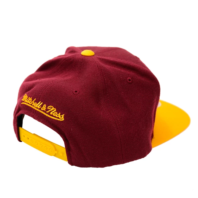 Kšiltovka Mitchell & Ness Satin Fused SB NBA Cleveland Cavaliers