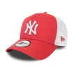 Kšiltovka New Era League Essential Trucker New York Yankees Coral