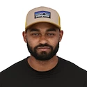 Kšiltovka Patagonia  P-6 Logo Trucker Hat Oar Tan
