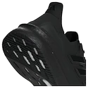 Pánská běžecká obuv adidas  Ultraboost 5 Core Black/Core Black/Core Black