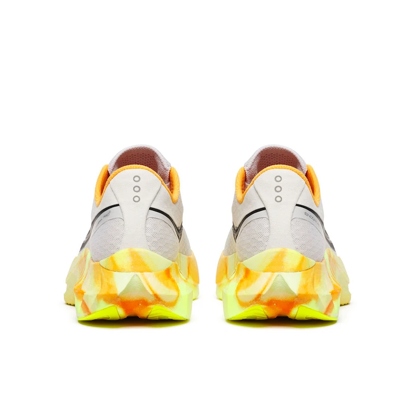 Pánská běžecká obuv Saucony Endorphin Pro 4 Fog/Peel