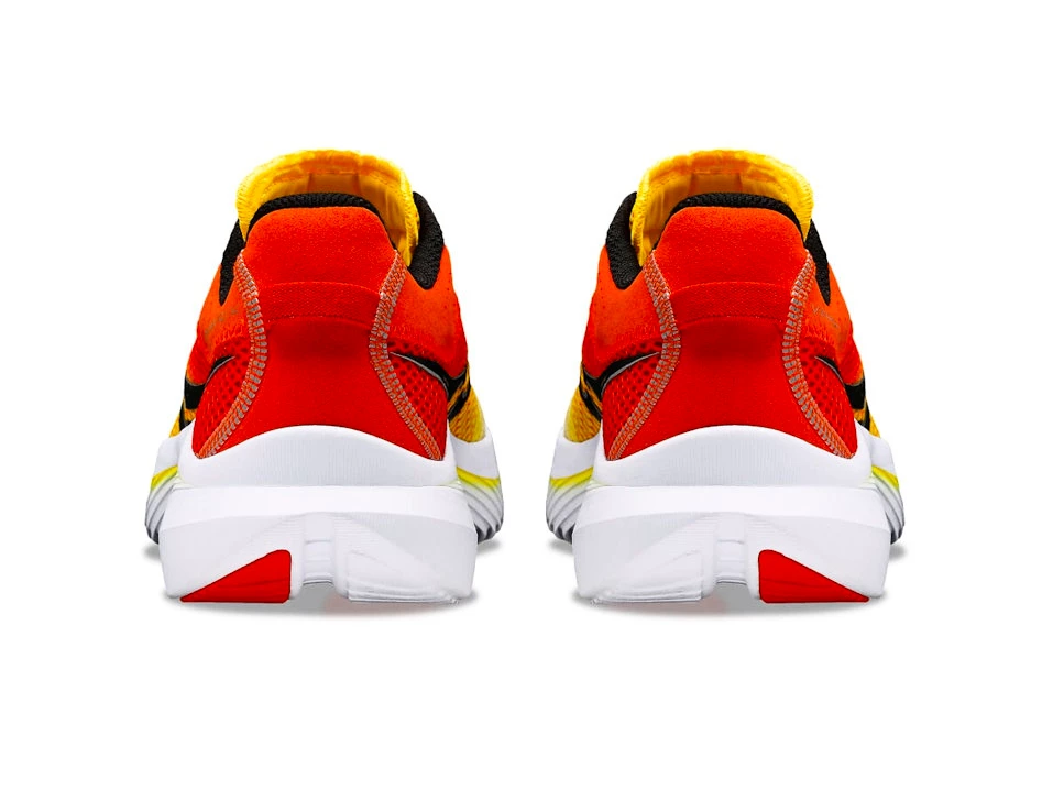 Pánská běžecká obuv Saucony  Kinvara 14 White/Vizigold