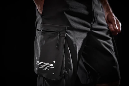 Pánské šortky Helly Hansen  Move QD Shorts Black