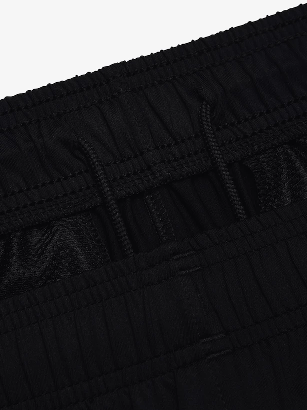 Pánské šortky Under Armour  Tech Vent Short-BLK S