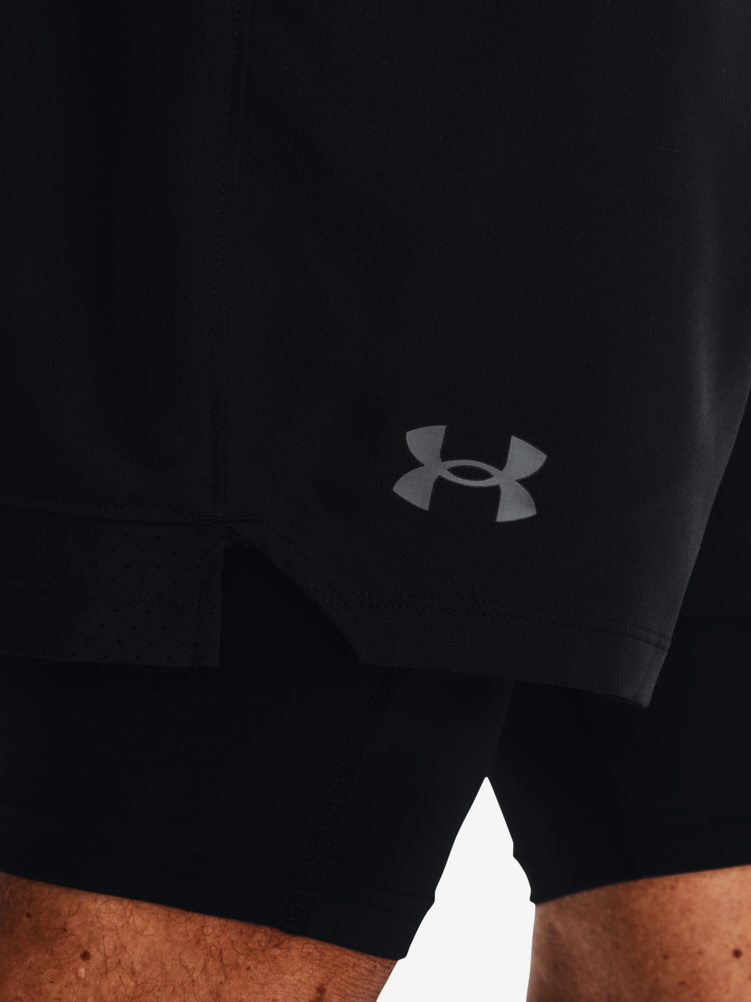 Pánské šortky Under Armour  Vanish Woven 2in1 Sts-BLK XL - thumb (3)