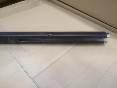 Poškozeno při přepravě - Nosné tyče Thule  118 cm