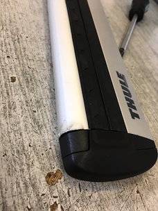 Poškozeno při přepravě - Nosné tyče Thule WingBar Evo  127 cm