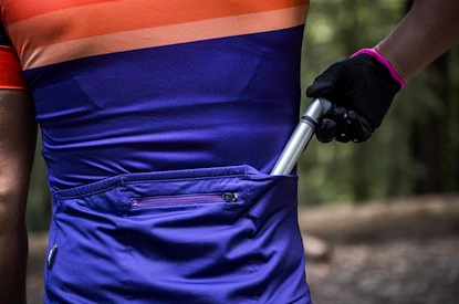 Pumpička BLACKBURN Airstik SL stříbrná
