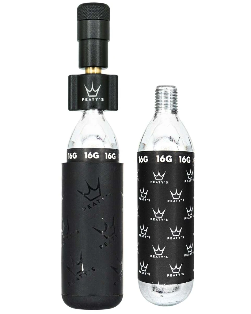Sada CO2 hlavice a bombiček PEATY'S  Road & gravel (16g) - black (ppr-hti-rag-blk-12)