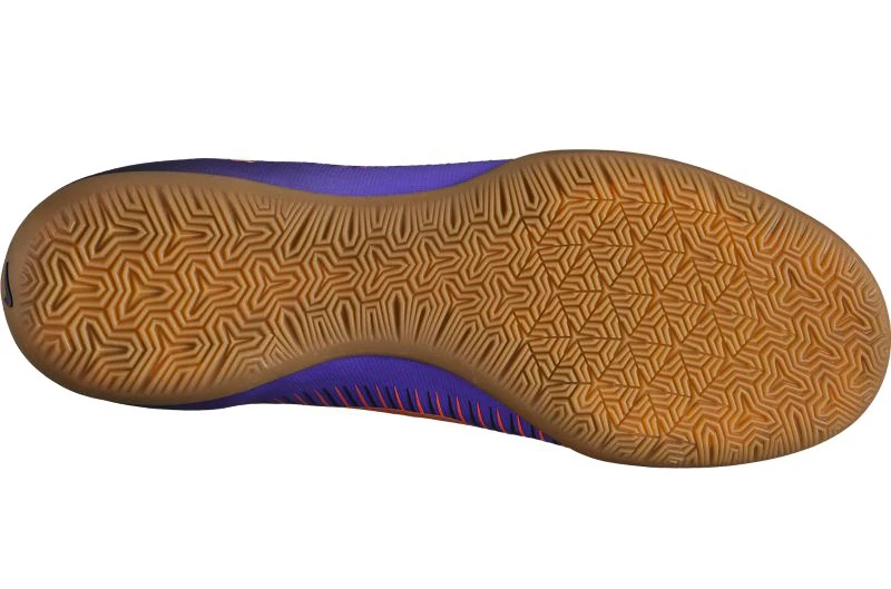 Sálovky Nike Mercurial Victory VI IC