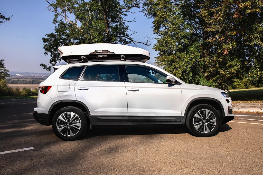 Střešní box Thule Motion XT XL white limited edition