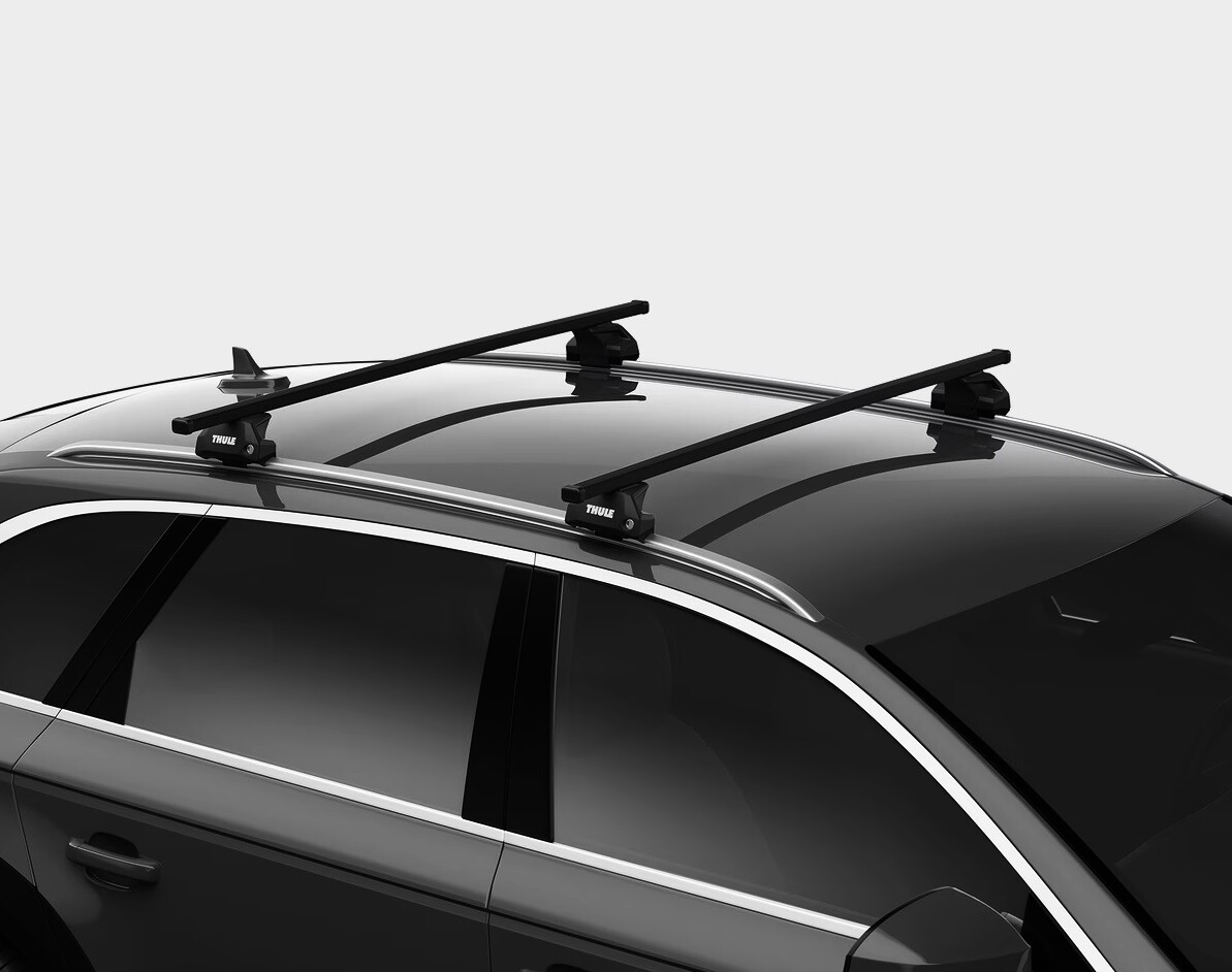 Střešní nosič Thule s ocelovou tyčí Cupra Terramar 5-dr SUV s integrovanými střešními podélníky 2025 - thumb (1)