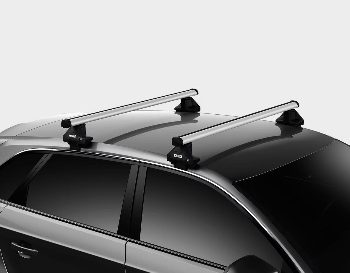 Střešní nosič Thule s profesionální tyčí Polestar 4 5-dr SUV s holou střechou 2024 - thumb (1)