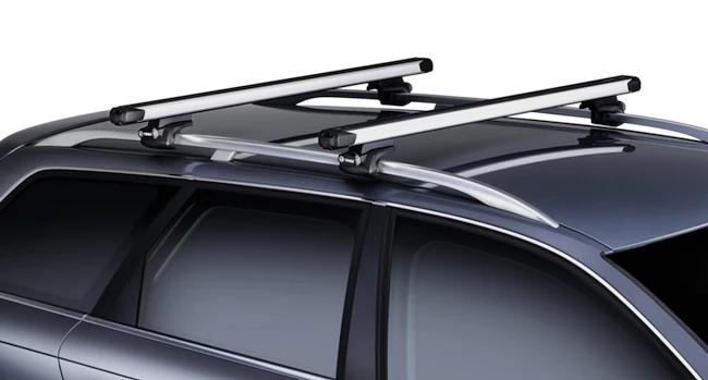 Střešní nosič Thule s teleskopickou tyčí Lexus CT 200h 5-dr Hatchback s holou střechou 11-24