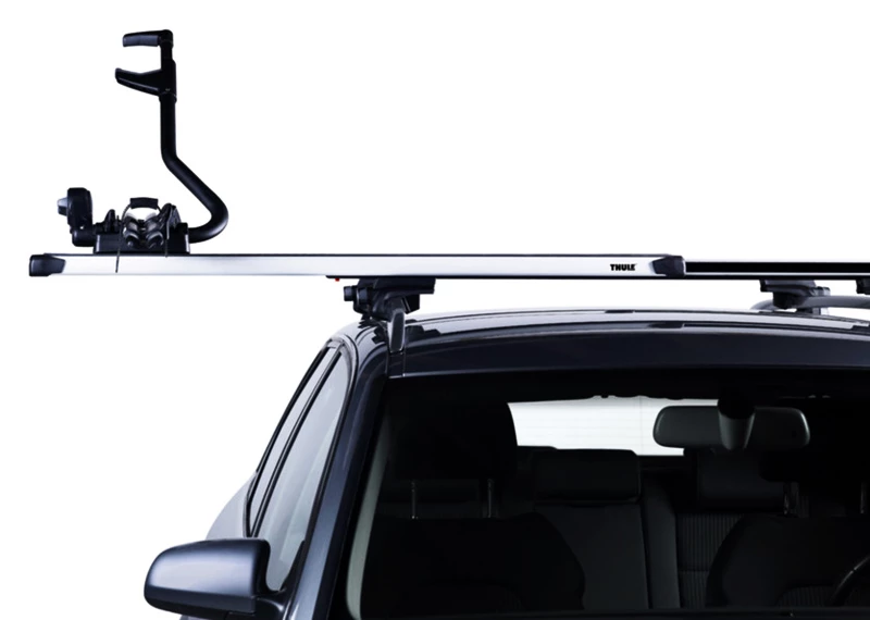 Střešní nosič Thule s teleskopickou tyčí Volkswagen Caddy (Mk. II) 3-dr Van s pevnými body 00-03