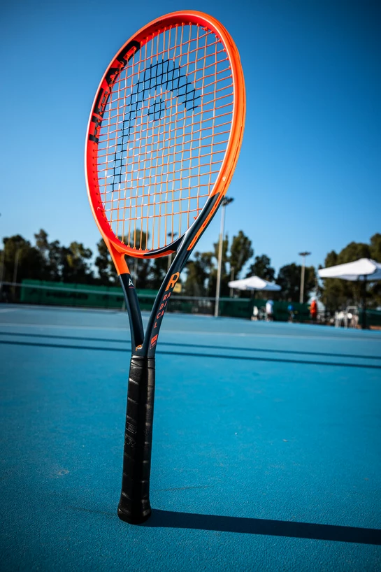 Tenisová raketa Head Radical MP 2023
