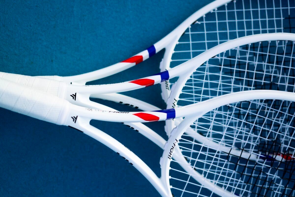 Tenisová raketa Tecnifibre T-Fight 300 S 2025    L3 - thumb (9)
