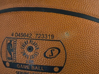 TESTOVACÍ Basketbalový míč Spalding NBA Game Ball