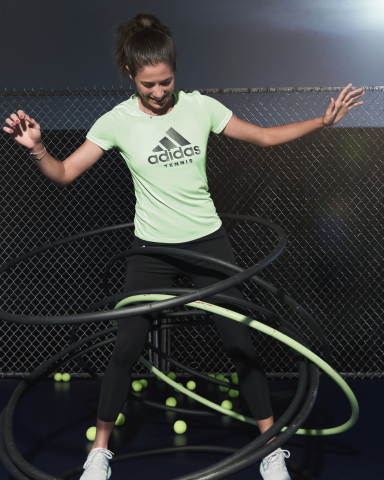 Garbiñe Muguruza v oblečení na tenis adidas New York