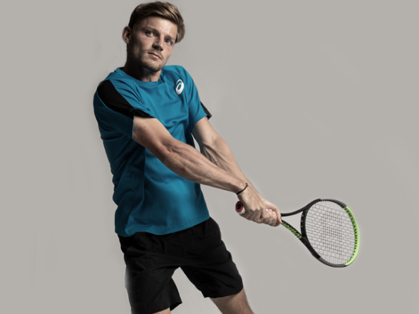 David Goffin a tenisová raketa Wilson Blade v7