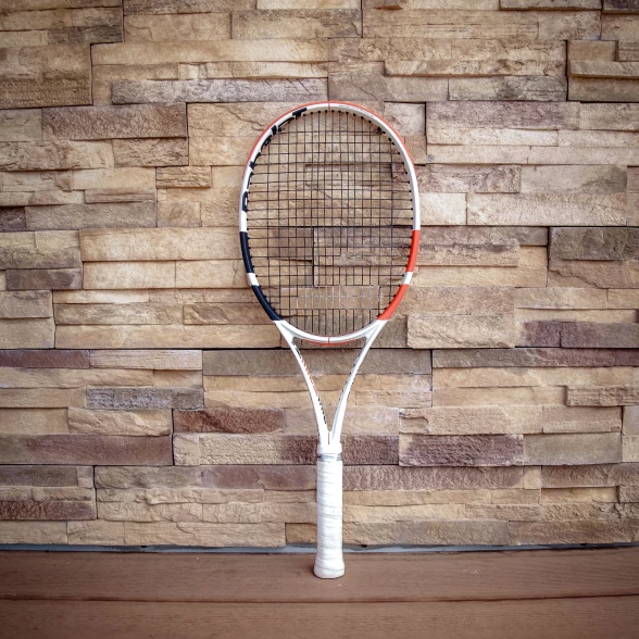 Tenisová raketa Babolat Pure Strike 2020