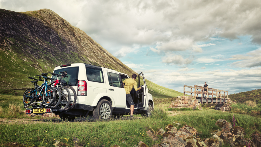 Nosič kol na tažné zařízení Thule VeloCompact 926