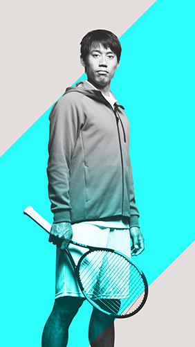 Kei Nishikori s tenisovými raketami Wilson Ultra v3