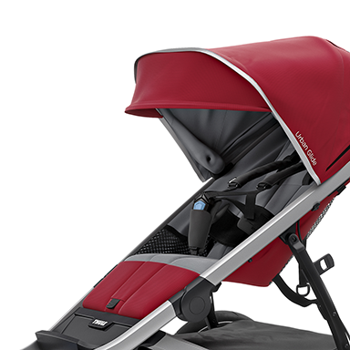 Kočárek Thule Urban Glide 2 disponuje pětibodovými popruhy pro bezpečnou jízdu